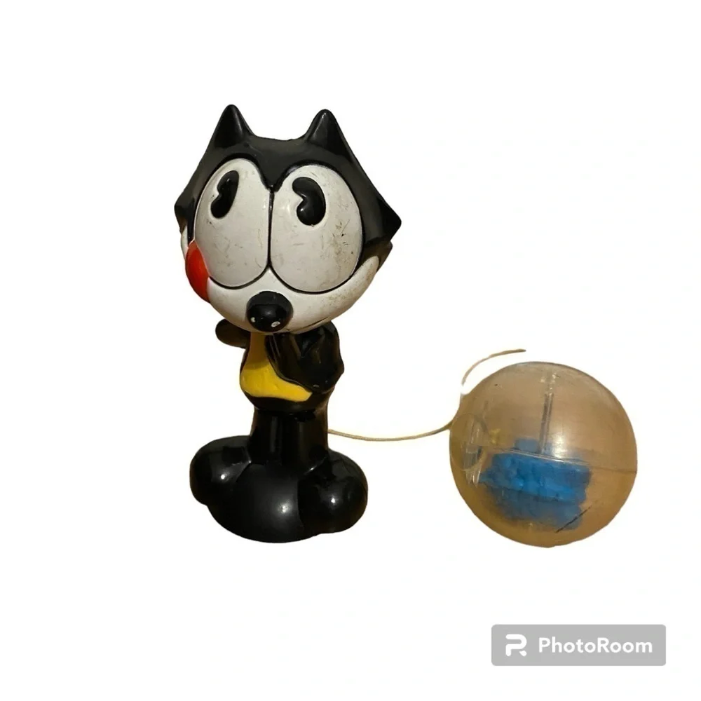 Vintage Felix the Cat Ball in Cup Game Fish Toy Black